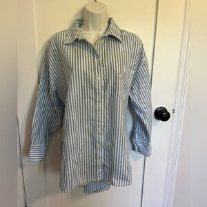 Maeve by Anthropologie blue and white striped button down shirt